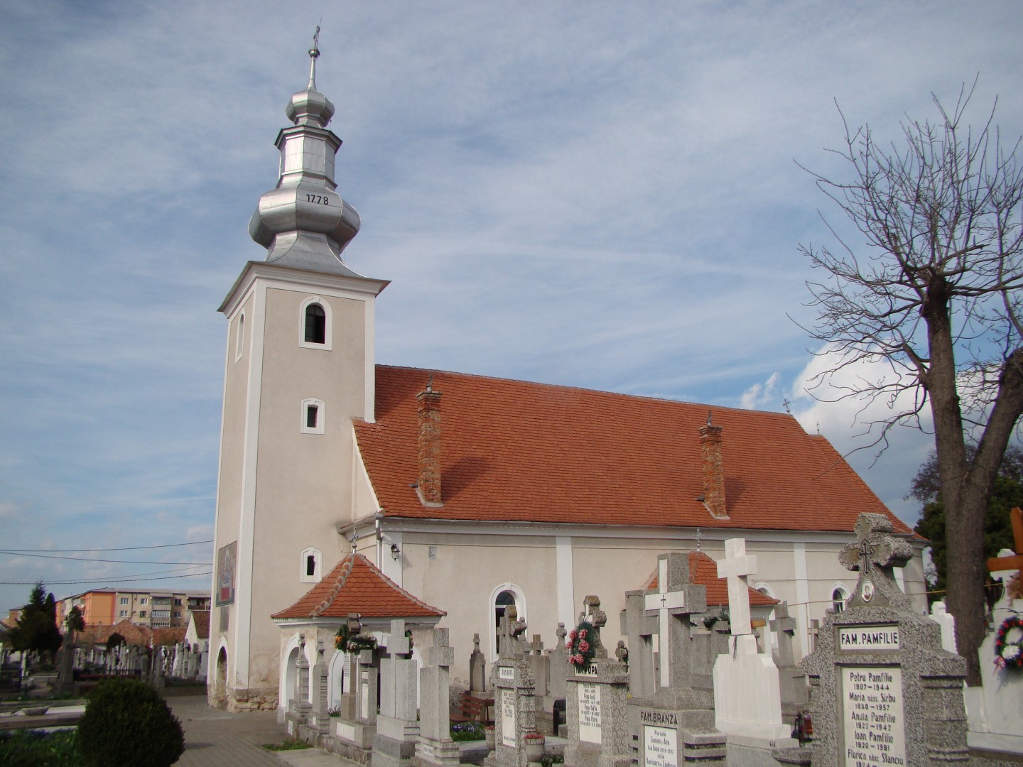 Biserica ortodoxă „Adormirea Maicii Domnului”